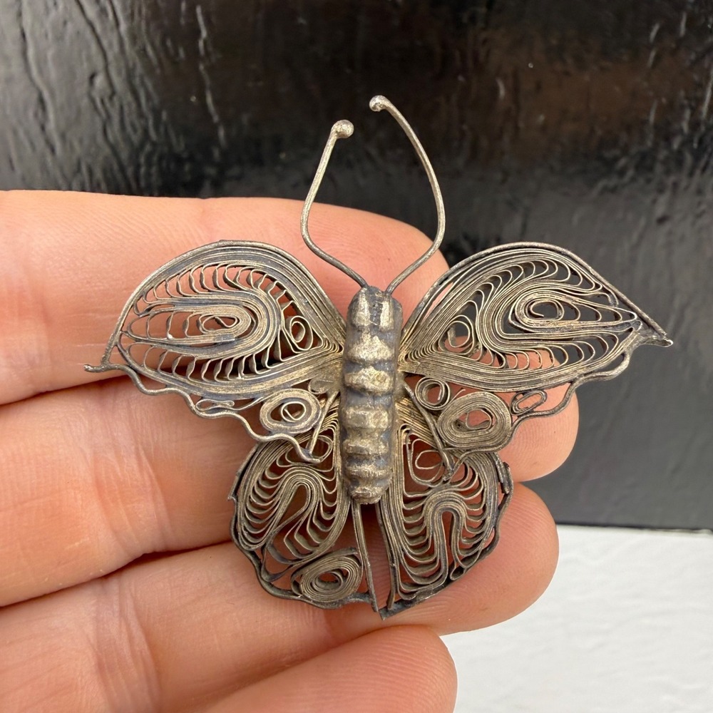 Vintage Butterfly Brooch Spun Silver Tone Filigree